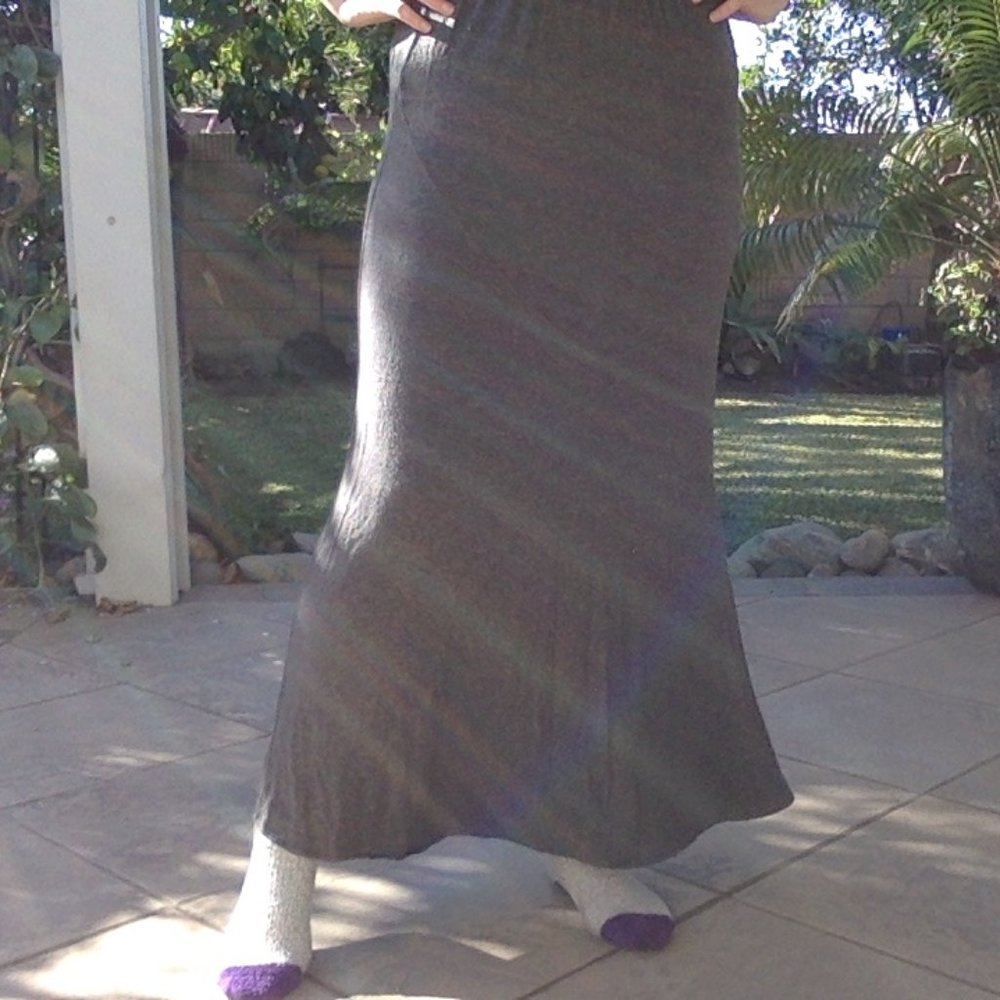 Mossimo long grey skirt